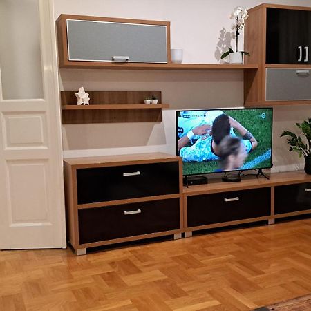 Apartment Reful Σπλιτ Εξωτερικό φωτογραφία