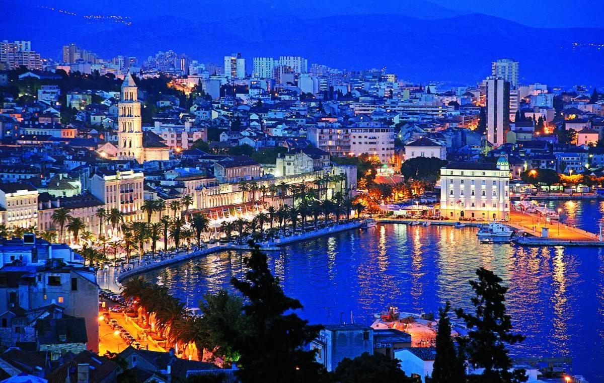 Apartment Reful Σπλιτ Εξωτερικό φωτογραφία